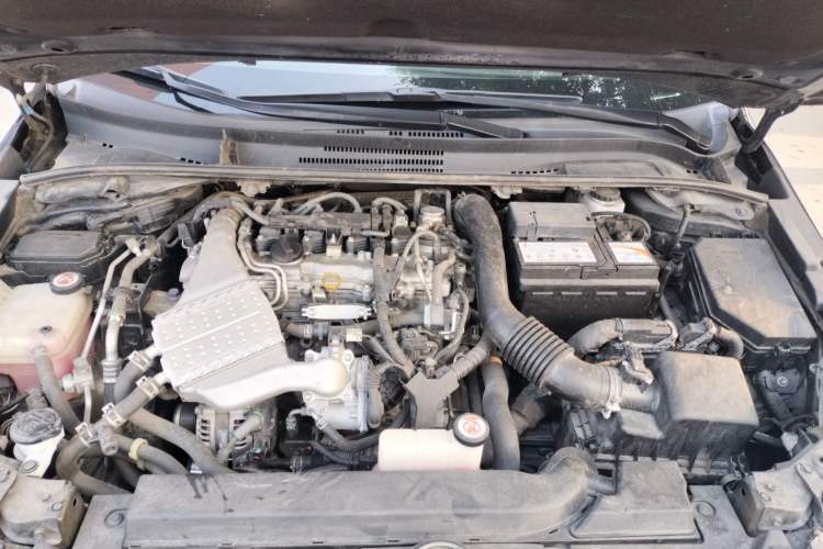 Used Toyota Levin 2021 185T CVT Luxury Edition Engine Bay
