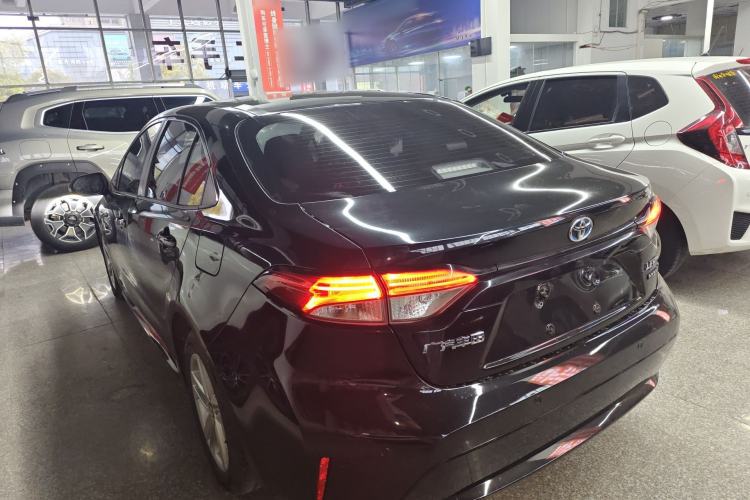 Used Toyota Levin 2021 Dual-Engine 1.8H E-CVT Luxury Edition Exterior 2