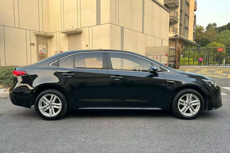 Used Toyota Levin 2021 Dual-Engine 1.8H E-CVT Luxury Edition Exterior 5