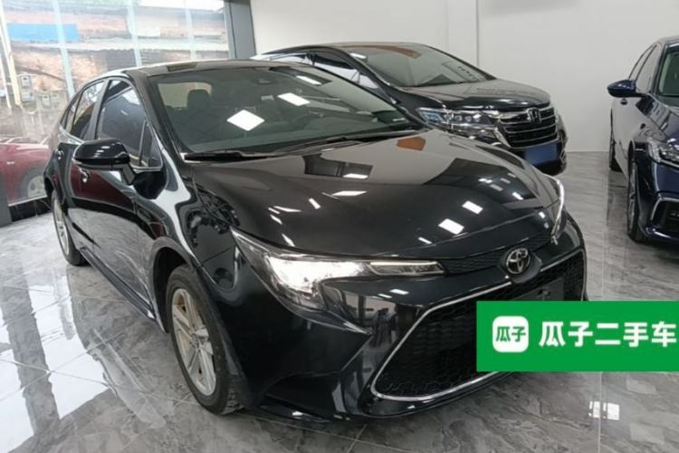 Used Toyota Levin 2021 185T CVT Luxury Edition Front Right 45 Deg
