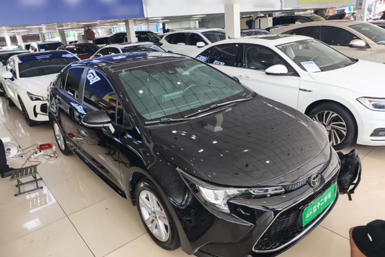 Used Toyota Levin 2021 185T CVT Luxury Edition Front Right 45 Deg