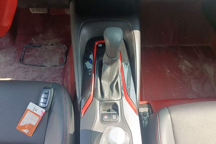 Used Toyota Levin 2021 Dual-Motor 1.8H E-CVT Sport Edition Gear Lever