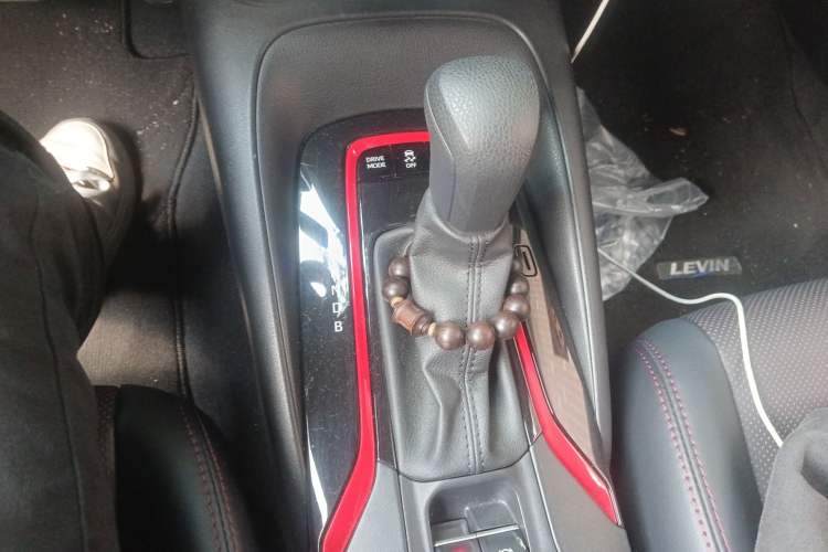 Used Toyota Levin 2021 Dual-Motor 1.8H E-CVT Sport Edition Gear Lever