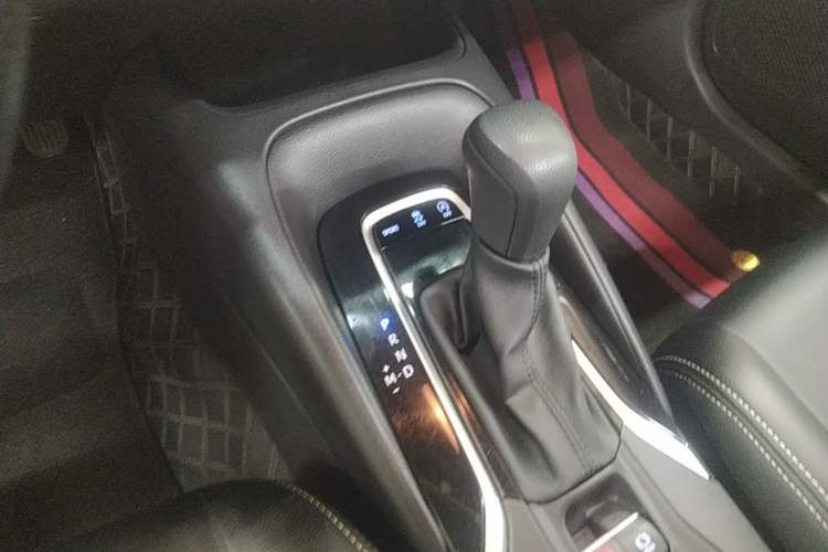 Used Toyota Levin 2021 185T CVT Luxury Edition Gear Lever
