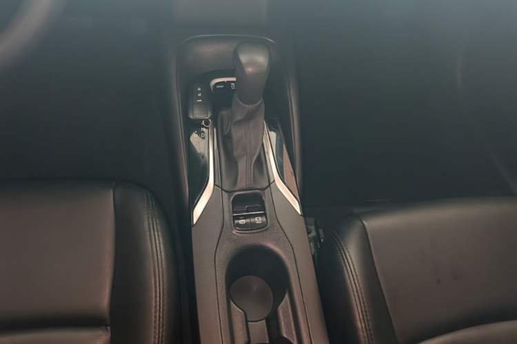 Used Toyota Levin 2021 185T CVT Luxury Edition Gear Lever