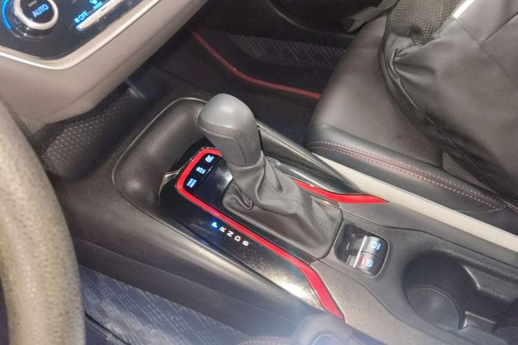 Used Toyota Levin 2021 Dual-Motor 1.8H E-CVT Sport Edition Gear Lever
