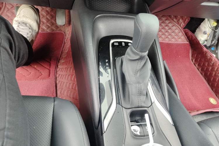 Used Toyota Levin 2021 Dual-Motor 1.8H E-CVT Tech Edition Gear Lever