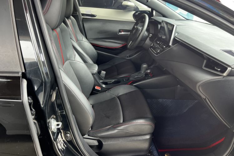 Used Toyota Levin 2021 Dual-Motor 1.8H E-CVT Sport Edition Interior 8