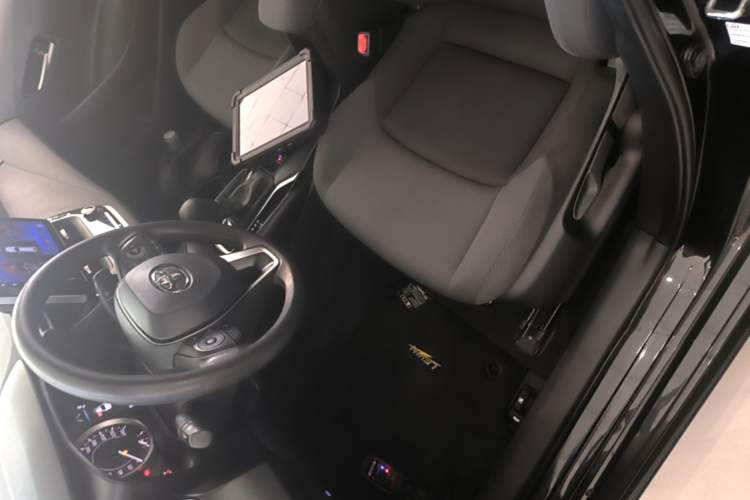 Used Toyota Levin 2021 185T CVT Luxury Edition Left Front Seat