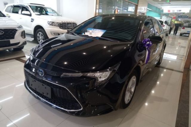 Ojetý Toyota Levin 2021 Dual-Engine 1.8H E-CVT Luxury Edition