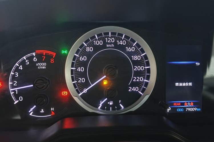 Used Toyota Levin 2021 185T CVT Sport Edition Odometer Close Up