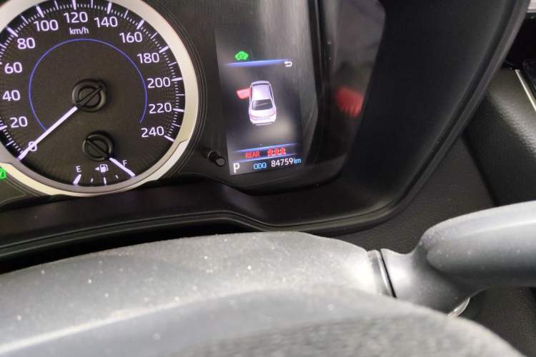Used Toyota Levin 2021 Dual-Engine 1.8H E-CVT Luxury Edition Odometer Close Up