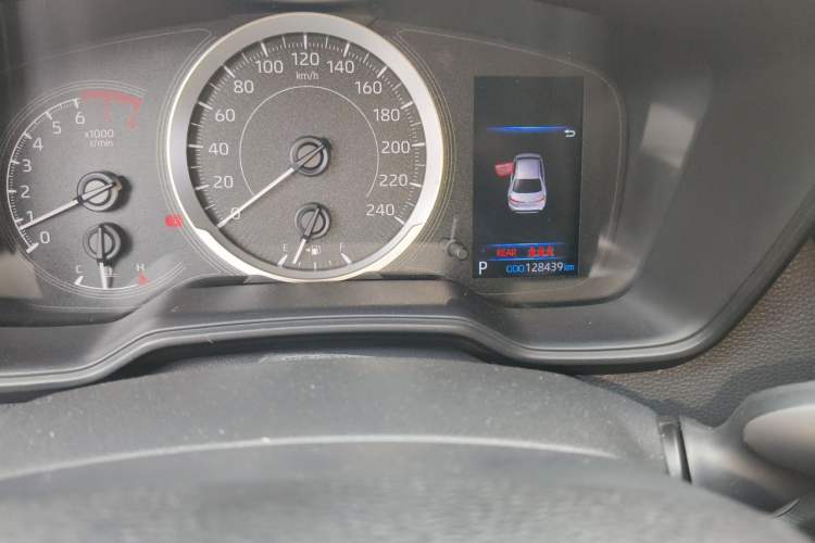 Used Toyota Levin 2021 185T CVT Sport Edition Odometer Close Up