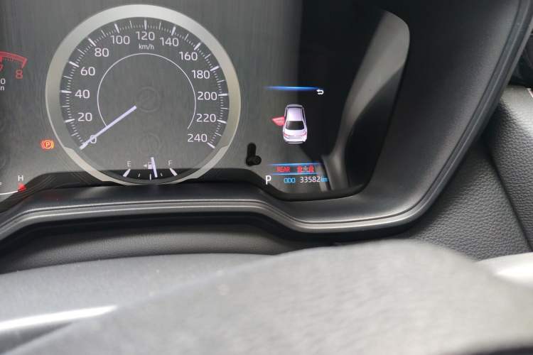 Used Toyota Levin 2021 185T CVT Luxury Edition Odometer Close Up