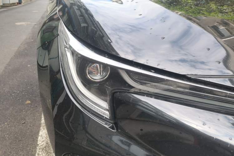 Used Toyota Levin 2021 Dual-Motor 1.8H E-CVT Sport Edition Right Front Headlight