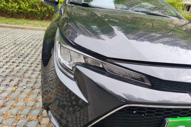 Used Toyota Levin 2021 185T CVT Luxury Edition Right Front Headlight