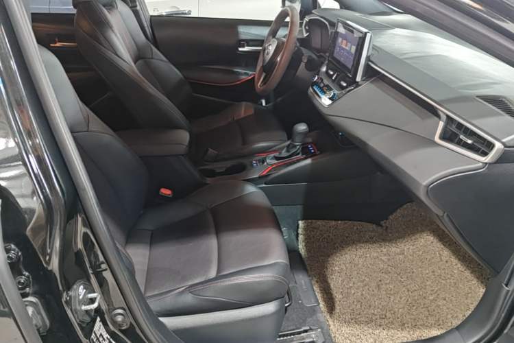 Used Toyota Levin 2021 Dual-Motor 1.8H E-CVT Sport Edition Right Front Seat