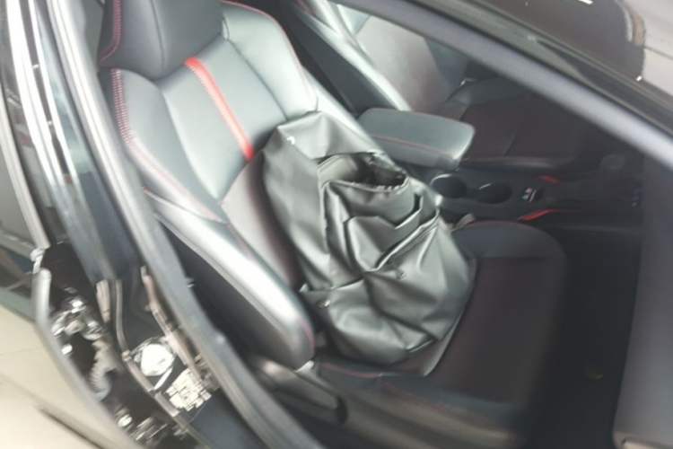 Used Toyota Levin 2021 Dual-Motor 1.8H E-CVT Sport Edition Right Front Seat