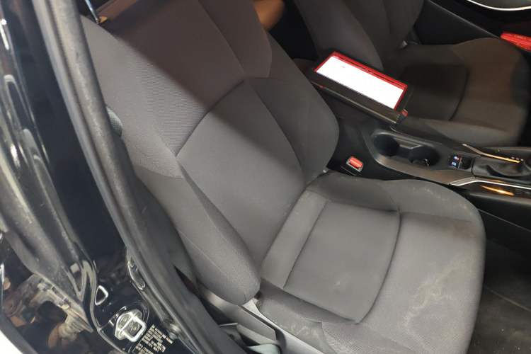 Used Toyota Levin 2021 Dual-Engine 1.8H E-CVT Luxury Edition Right Front Seat