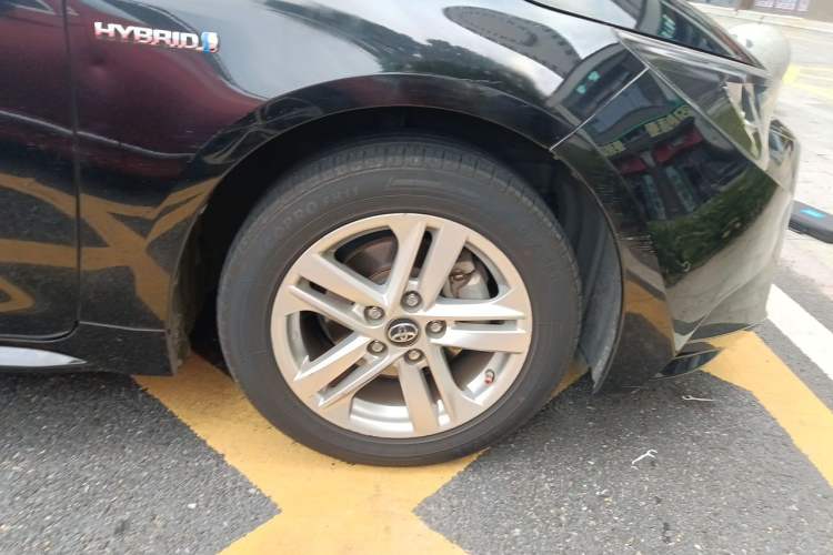 Used Toyota Levin 2021 Dual-Engine 1.8H E-CVT Luxury Edition Right Front Wheel Hub