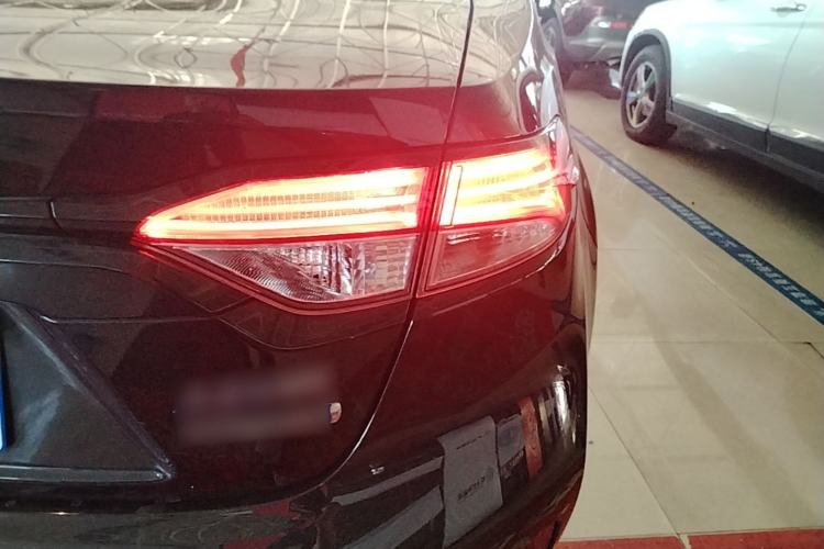 Used Toyota Levin 2021 Dual-Motor 1.8H E-CVT Sport Edition Right Rear Taillight