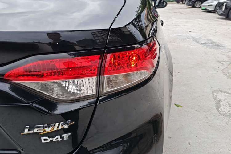 Used Toyota Levin 2021 185T CVT Sport Edition Right Rear Taillight