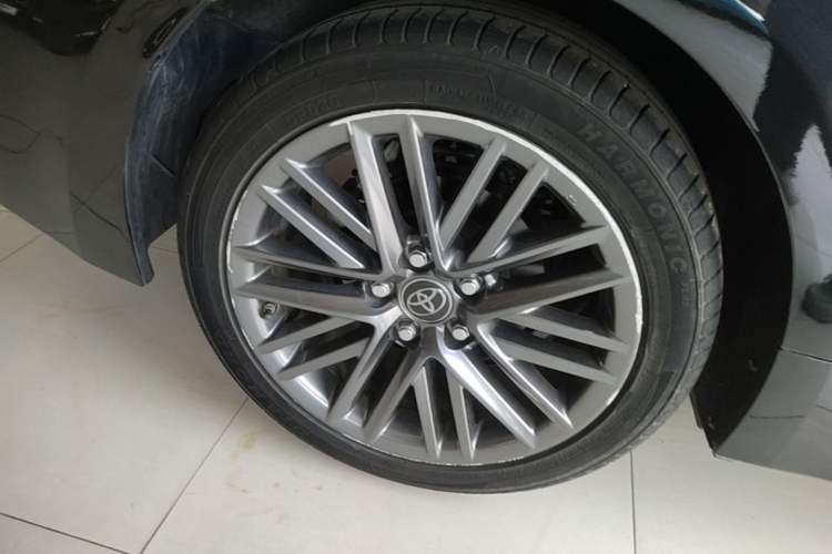 Used Toyota Levin 2021 2.0L Luxury Edition Right Rear Wheel Hub