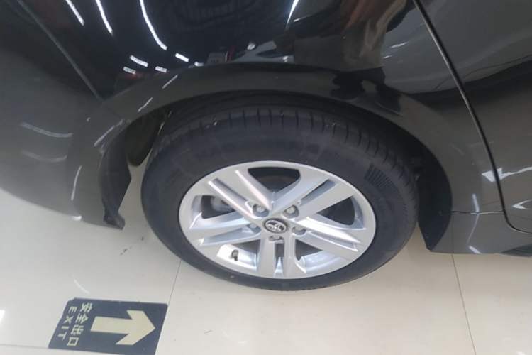 Used Toyota Levin 2021 185T CVT Luxury Edition Right Rear Wheel Hub