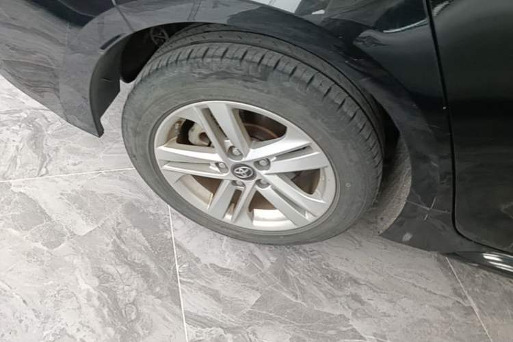 Used Toyota Levin 2021 185T CVT Luxury Edition Right Rear Wheel Hub