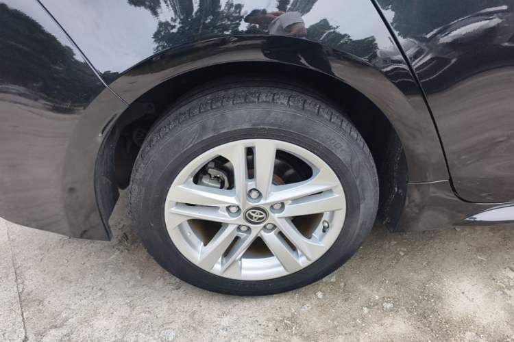 Used Toyota Levin 2021 Dual-Engine 1.8H E-CVT Luxury Edition Right Rear Wheel Hub