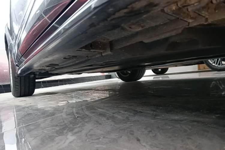 Used Toyota Levin 2021 185T CVT Luxury Edition Right Side Sill