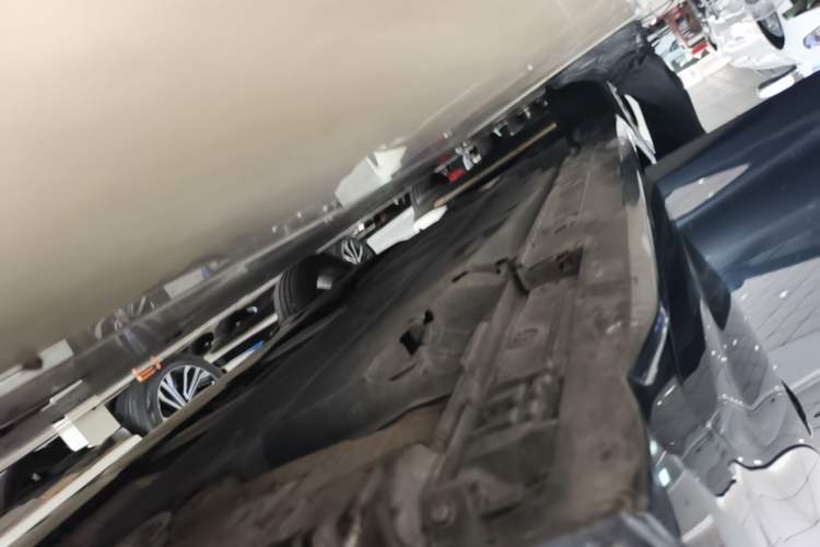 Used Toyota Levin 2021 185T CVT Luxury Edition Right Side Sill