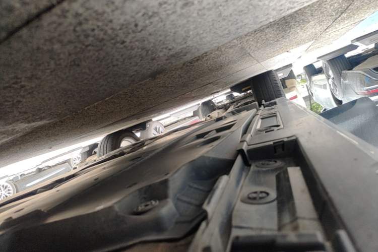 Used Toyota Levin 2021 Dual-Motor 1.8H E-CVT Tech Edition Right Side Sill