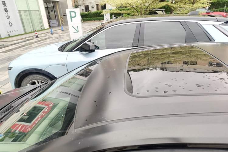 Used Toyota Levin 2021 Dual-Motor 1.8H E-CVT Tech Edition Roof