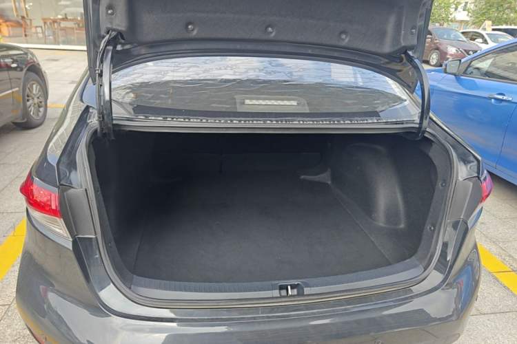 Used Toyota Levin 2021 TNGA 1.5L CVT Entry-Level Model Trunk