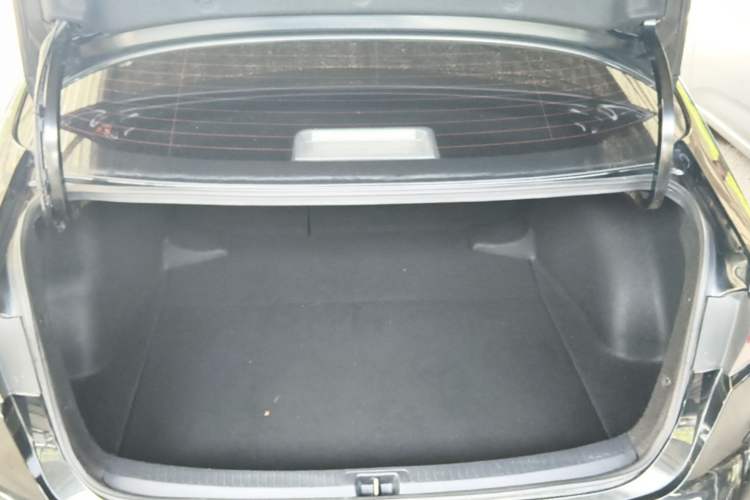 Used Toyota Levin 2021 Dual-Motor 1.8H E-CVT Leading Edition Trunk