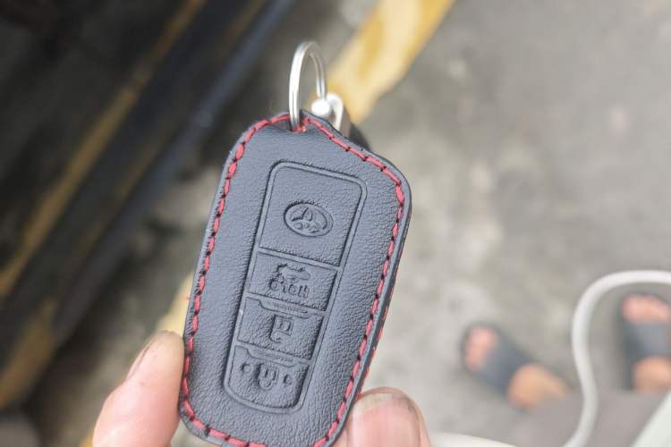 Used Toyota Levin 2021 Dual-Engine 1.8H E-CVT Luxury Edition Vehicle Key
