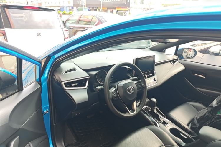 Used Toyota Levin 2021 185T CVT Luxury Edition Center Console