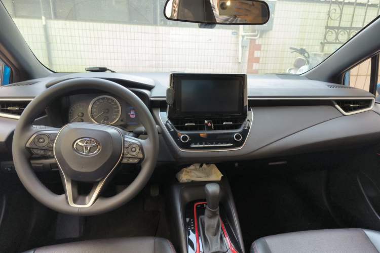 Used Toyota Levin 2021 185T CVT Sport Edition Center Console