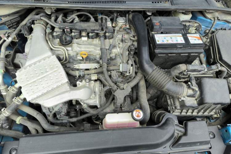 Used Toyota Levin 2021 185T CVT Sport Edition Engine Bay