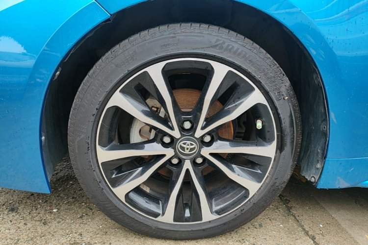 Used Toyota Levin 2021 185T CVT Sport Edition Left Front Wheel Hub