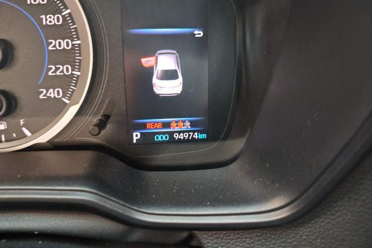 Used Toyota Levin 2021 Dual-Motor 1.8H E-CVT Sport Edition Odometer Close Up