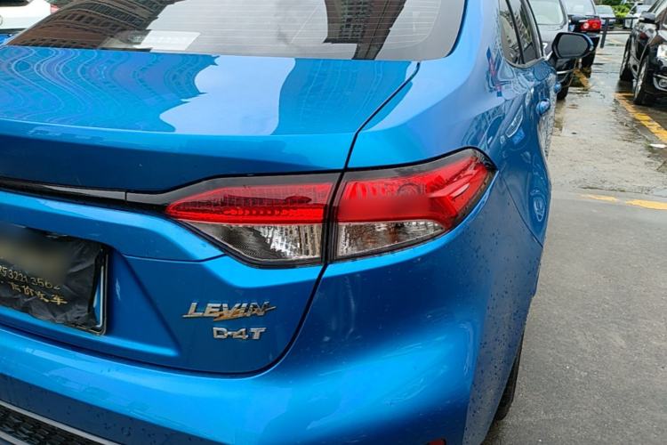 Used Toyota Levin 2021 185T CVT Sport Edition Right Rear Taillight