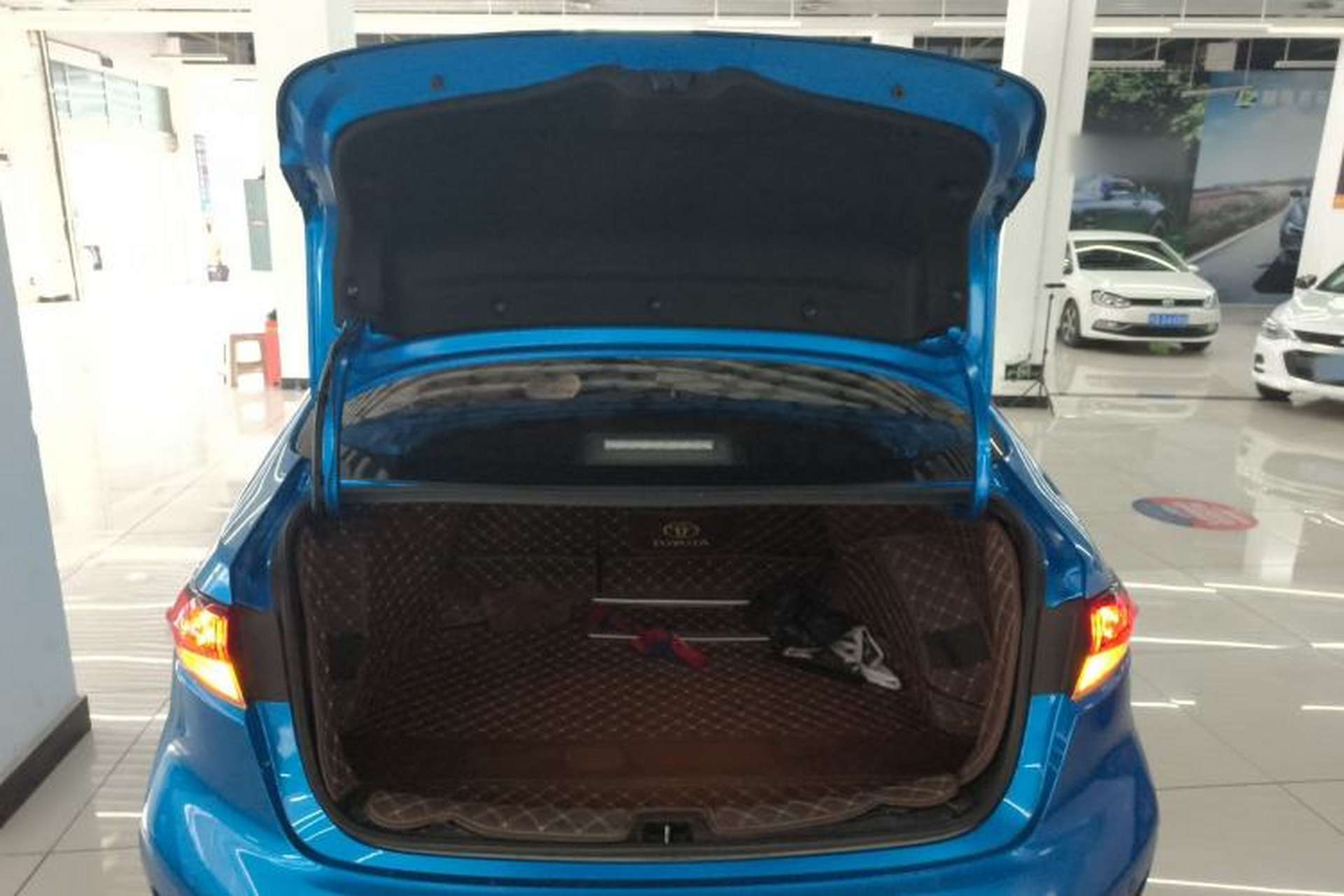 Used Toyota Levin 2021 185T CVT Luxury Edition Trunk