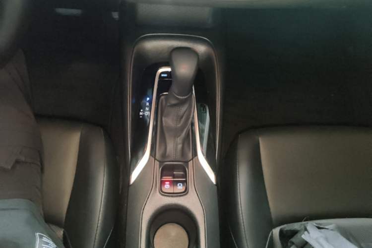Used Toyota Levin 2021 2.0L Luxury Edition Gear Lever