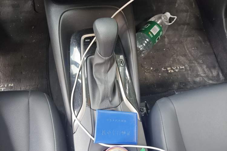 Used Toyota Levin 2021 2.0L Luxury Edition Gear Lever