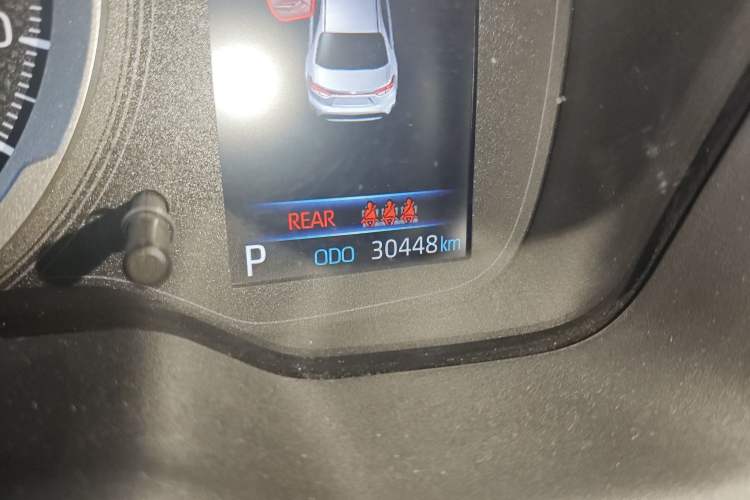 Used Toyota Levin 2021 2.0L Luxury Edition Odometer Close Up