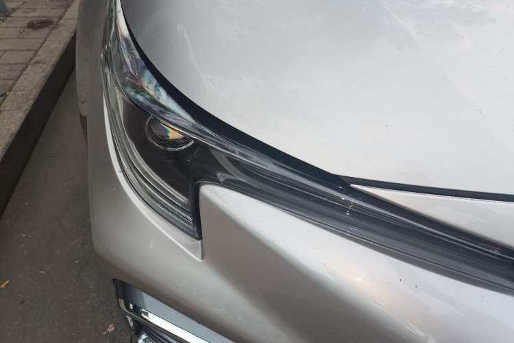 Used Toyota Levin 2021 2.0L Luxury Edition Right Front Headlight