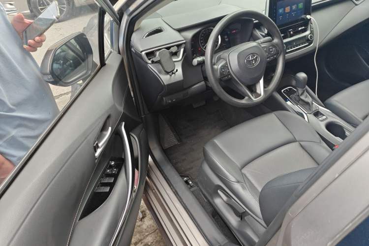 Used Toyota Levin 2021 2.0L Luxury Edition Driver Seat
