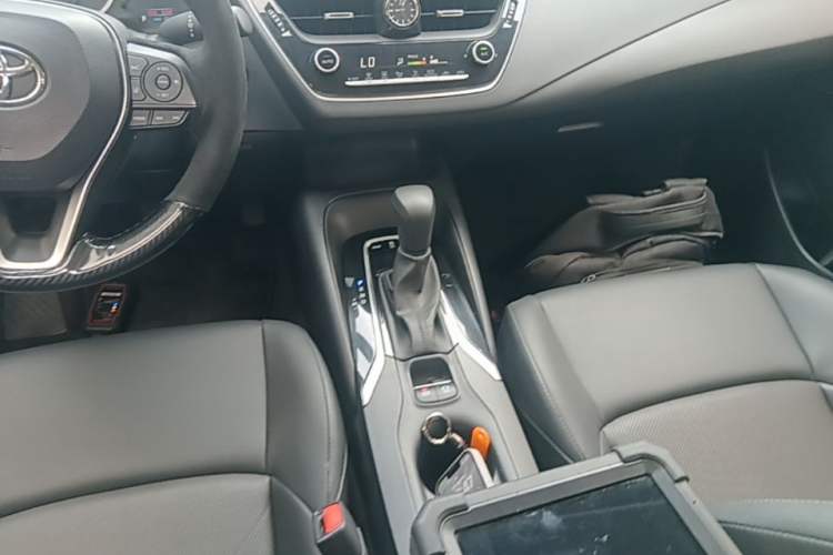 Used Toyota Levin 2021 2.0L Luxury Edition Gear Lever